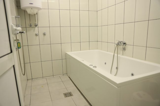 Хидротерапија